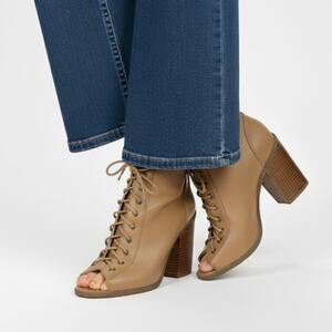 Soda Beige Lace Up Peep Toe Bootie Tan Ankle Tie Front Ankle Boots Size 7.5